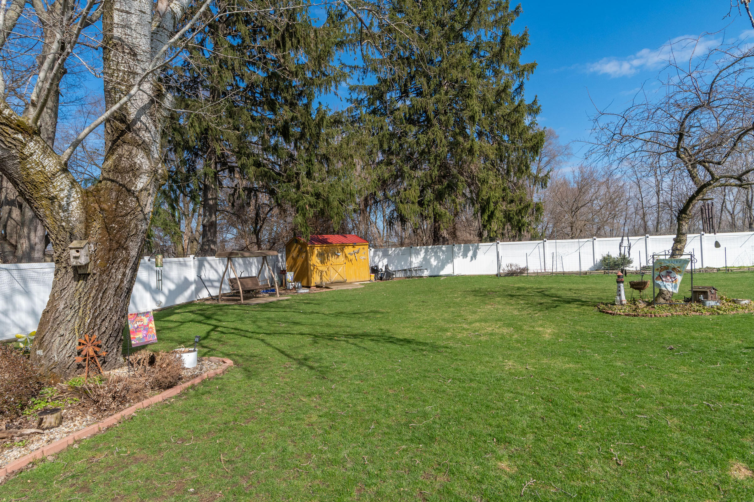 983 Miners Road St. Joseph, MI 49085 - Photo 36 of 40 983 Miners Rd SJ Yard