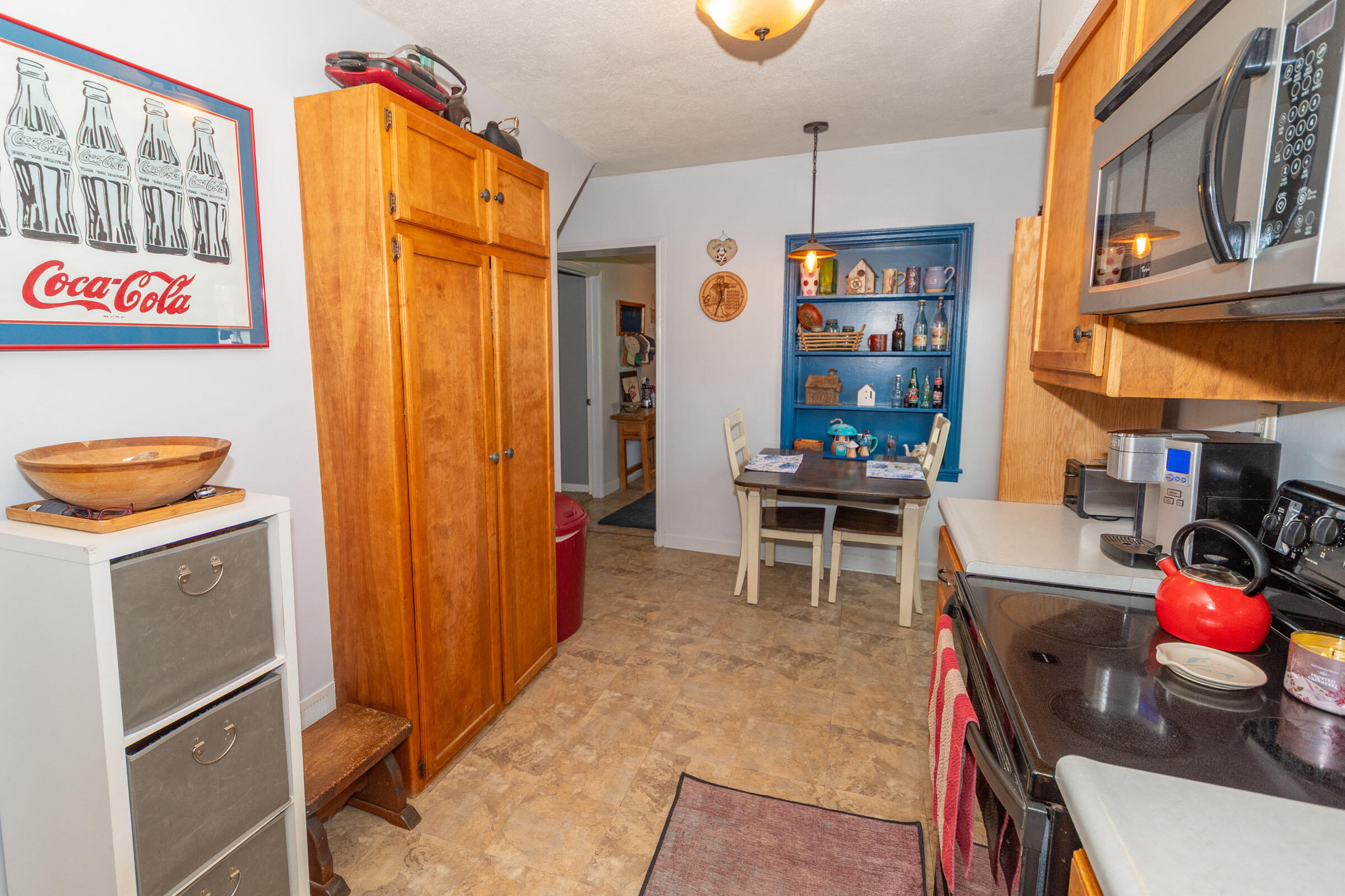 983 Miners Road St. Joseph, MI 49085 - Photo 10 of 40 983 Miners Rd SJ Kitchen