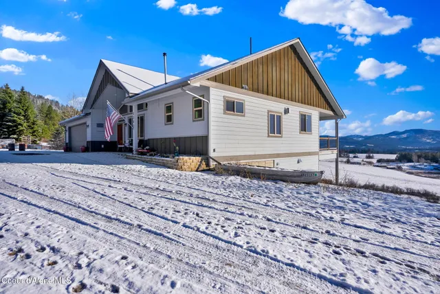 $850,000 | 5383 East Van Dusen Road, Harrison, ID 83833