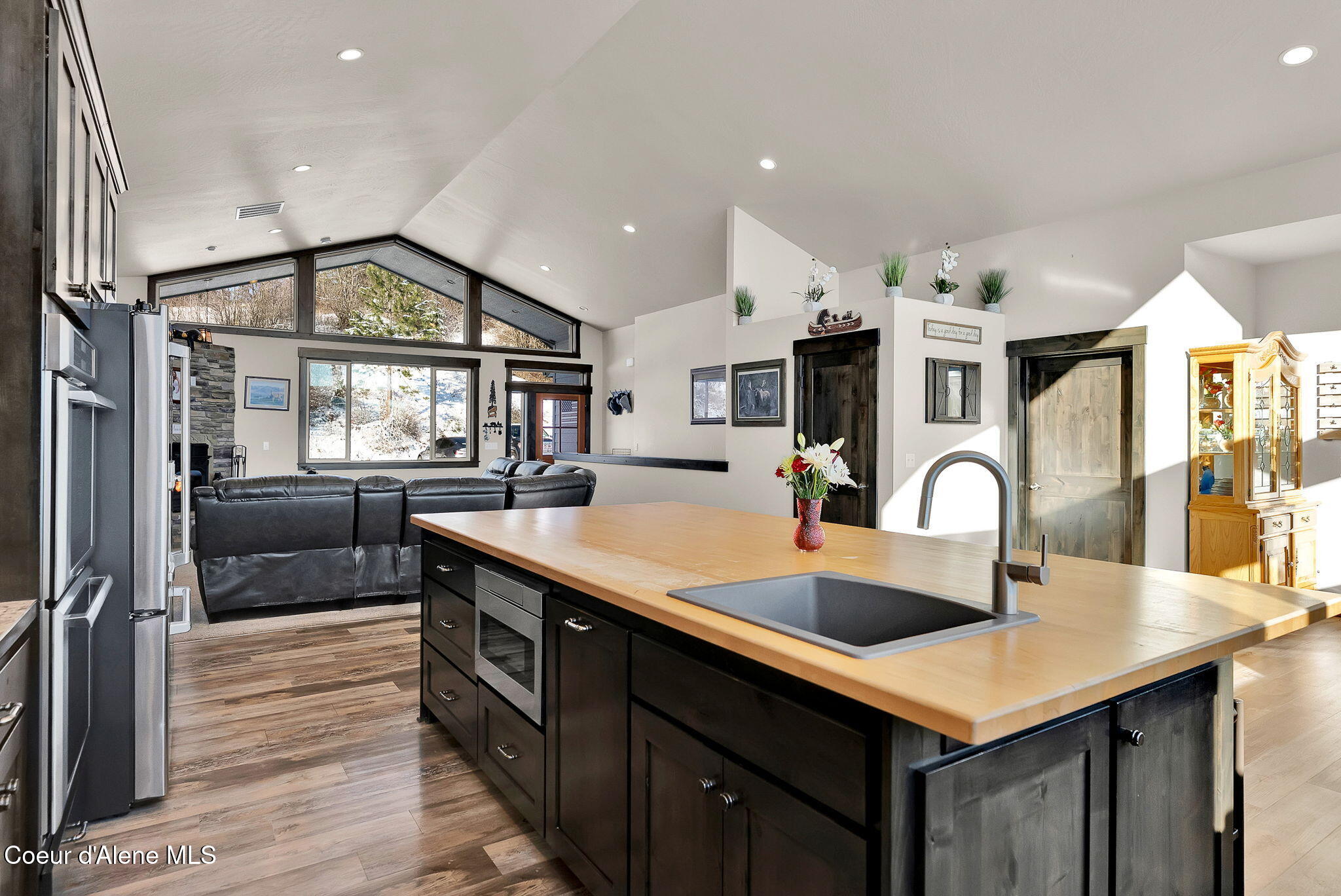 5383 East Van Dusen Road Harrison, ID 83833 - Photo 14 of 67 Kitchen