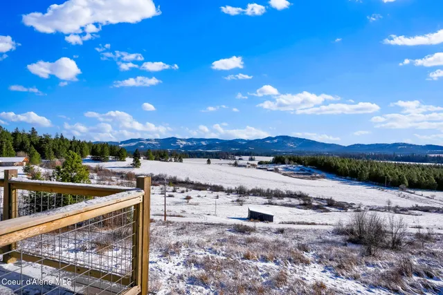 $850,000 | 5383 East Van Dusen Road, Harrison, ID 83833