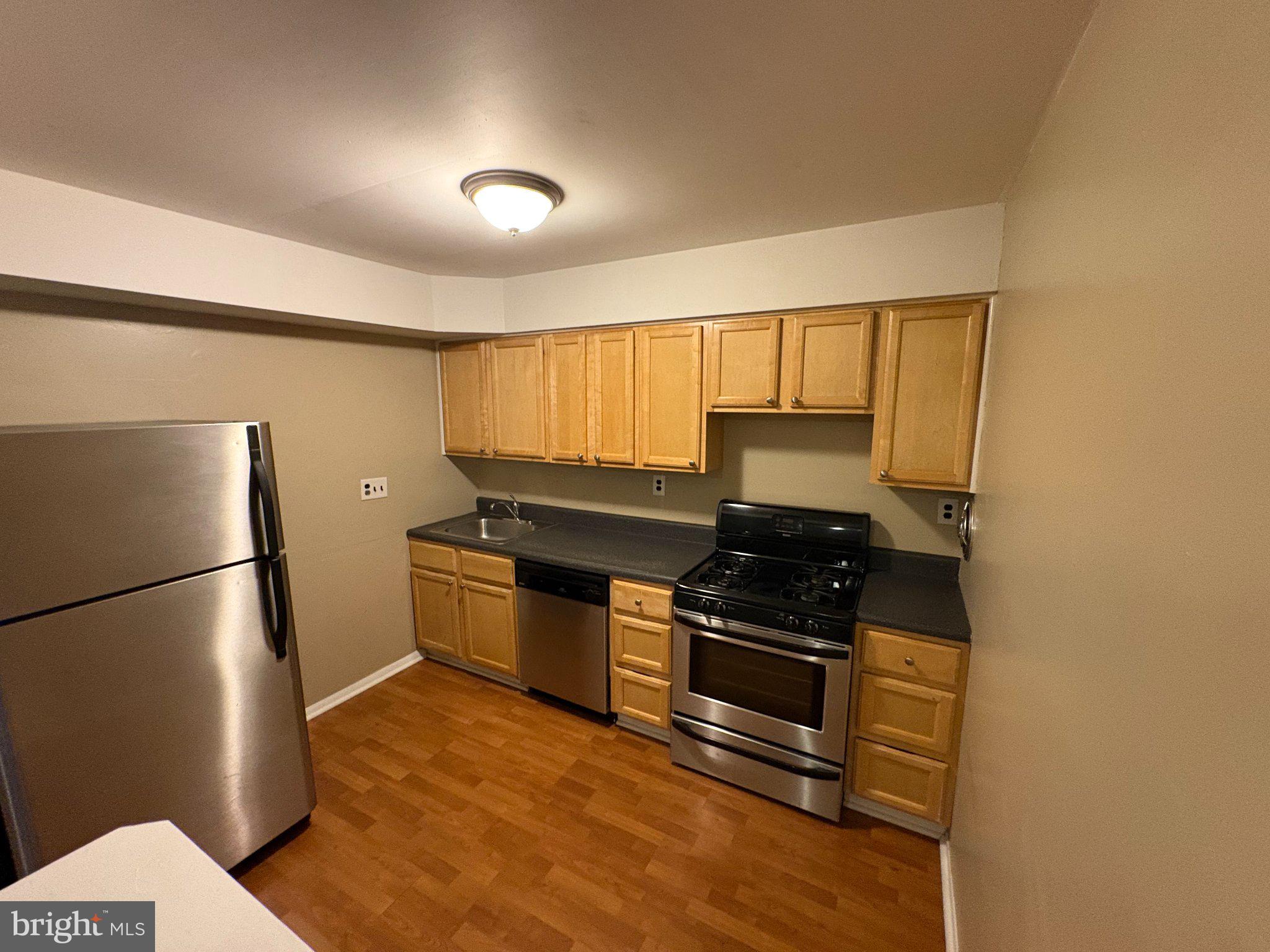 12058 Abby Road, Unit 1 Philadelphia, PA 19154 - Photo 5 of 15 Gallery Image 5