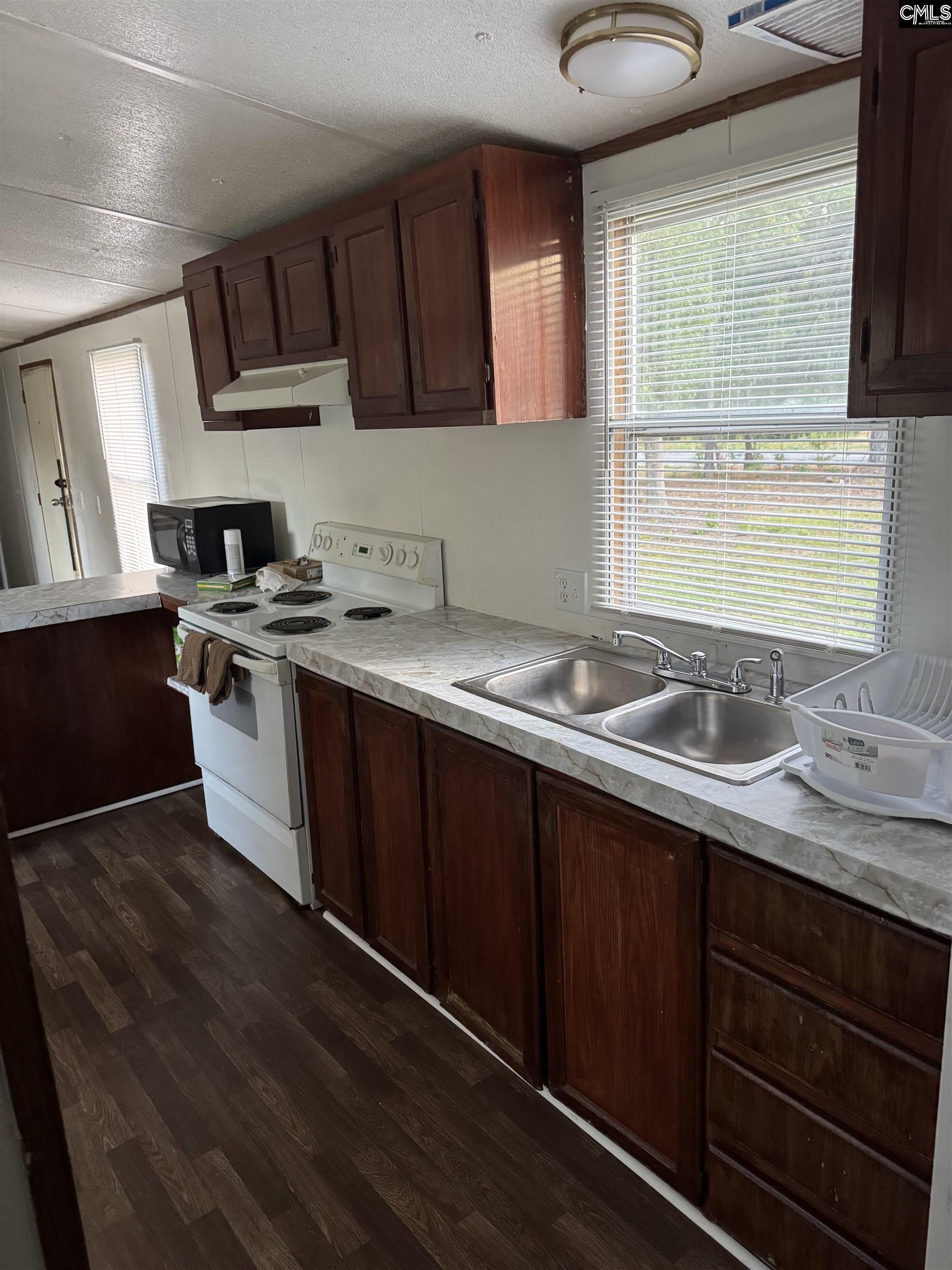 1055 Salterstown Road Sumter, SC 29153 - Photo 8 of 20