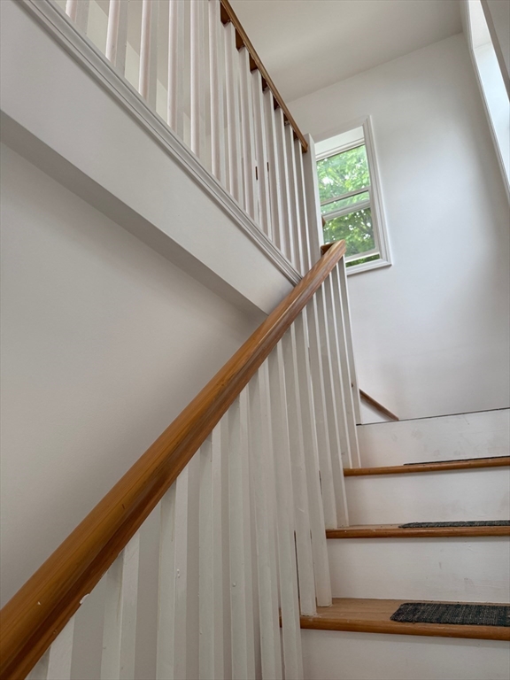 21-23 Rendall Place, Unit 2 Melrose, MA 02176 - Photo 18 of 20