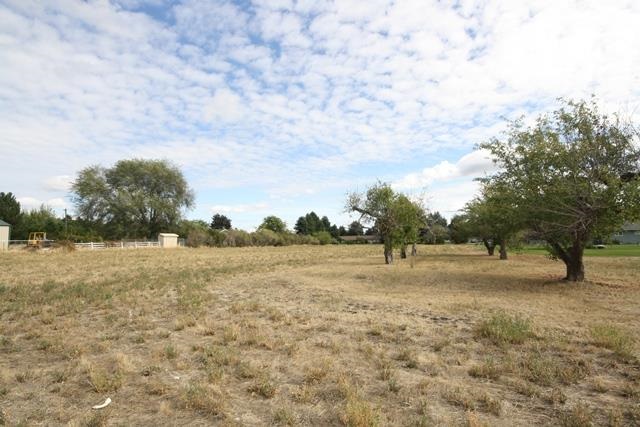 3415 North Garry Road Otis Orchards, WA 99027 - Photo 2 of 13 Gallery Image 2