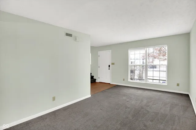 $370,000 | 2025 Fieldstone Court, Westfield, IN 46074