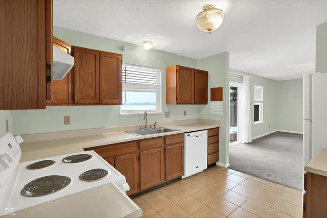 $370,000 | 2025 Fieldstone Court, Westfield, IN 46074