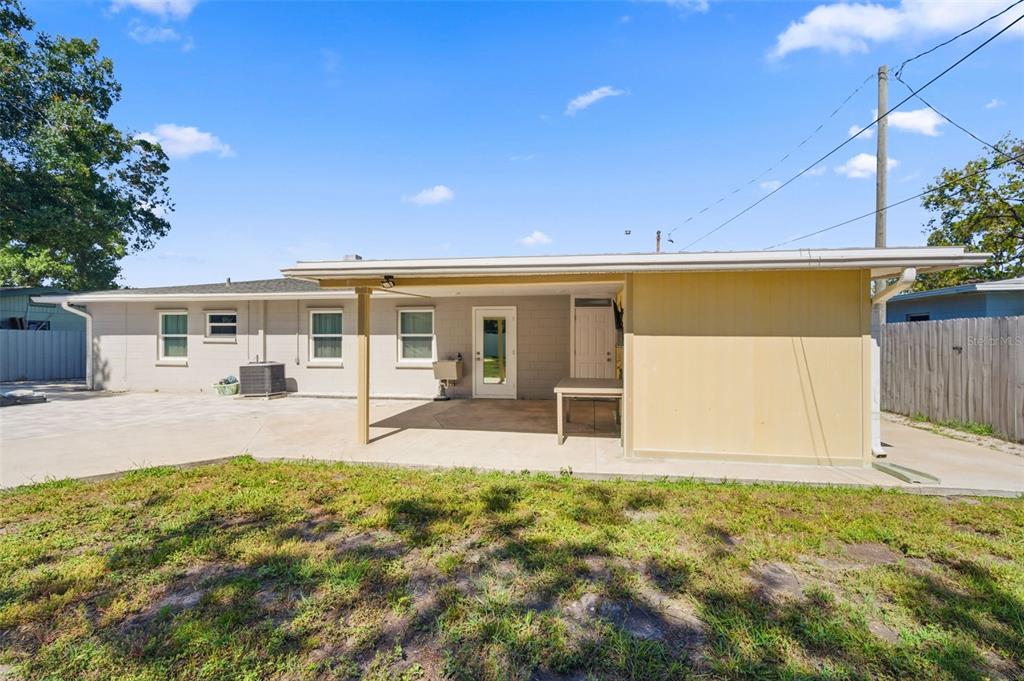 15549 Newport Road Clearwater, FL 33764 - Photo 52 of 66