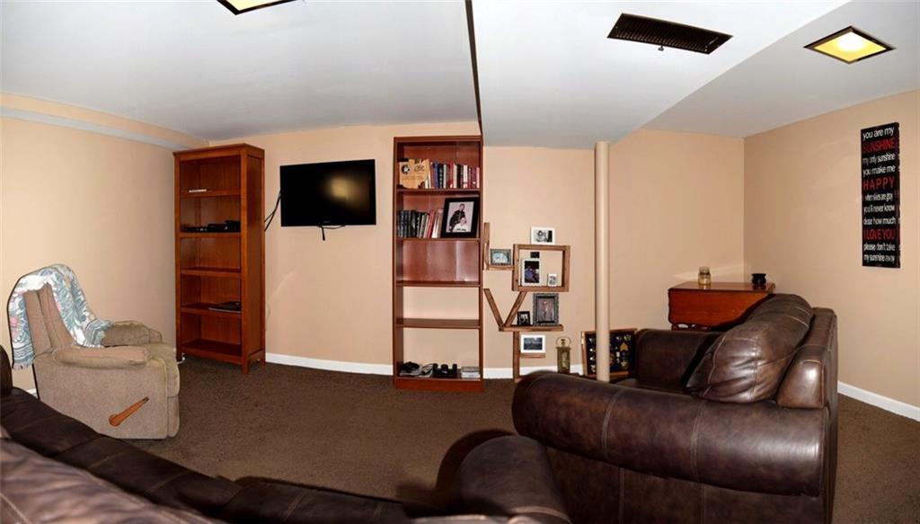 2115 Miracle Mile Springfield, OH 45503 - Photo 18 of 25 Gallery Image 18
