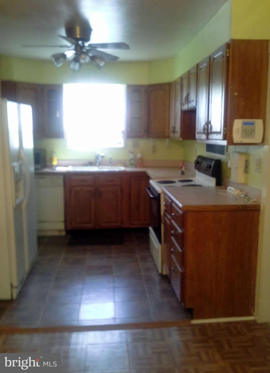 4101 Buckman Road Alexandria, VA 22309 - Photo 13 of 25 Kitchen