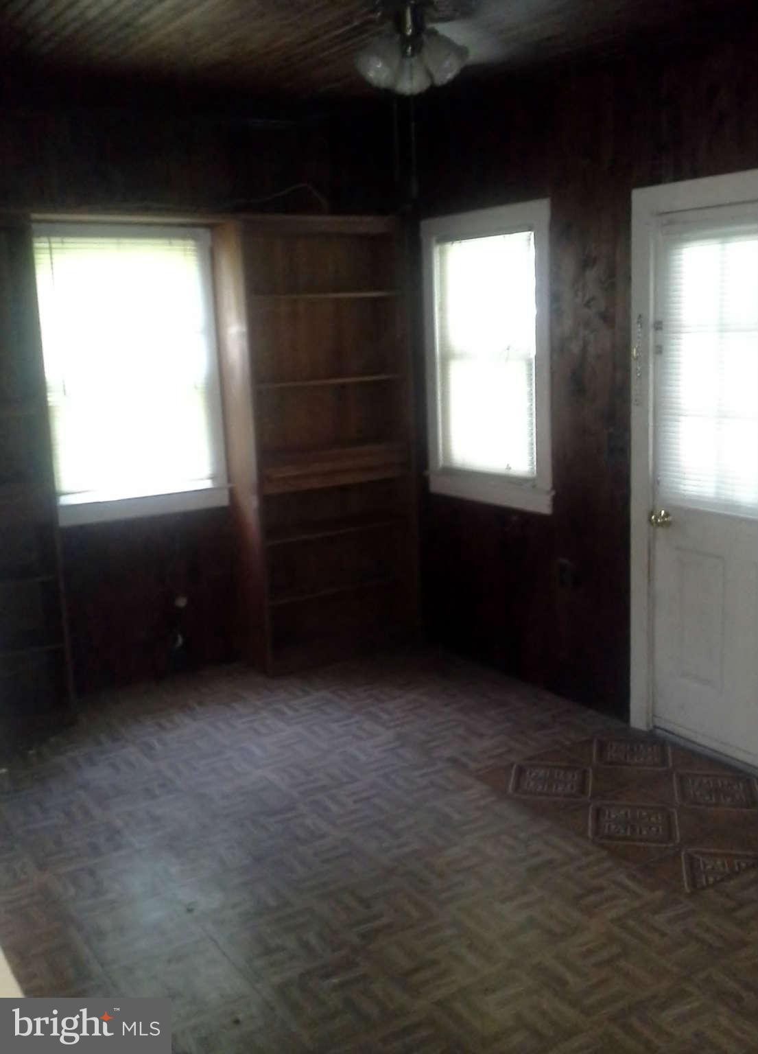 4101 Buckman Road Alexandria, VA 22309 - Photo 17 of 25 Family Room