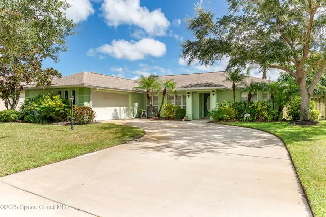 $429,000 | 3083 Forest Creek Drive, Melbourne, FL 32901