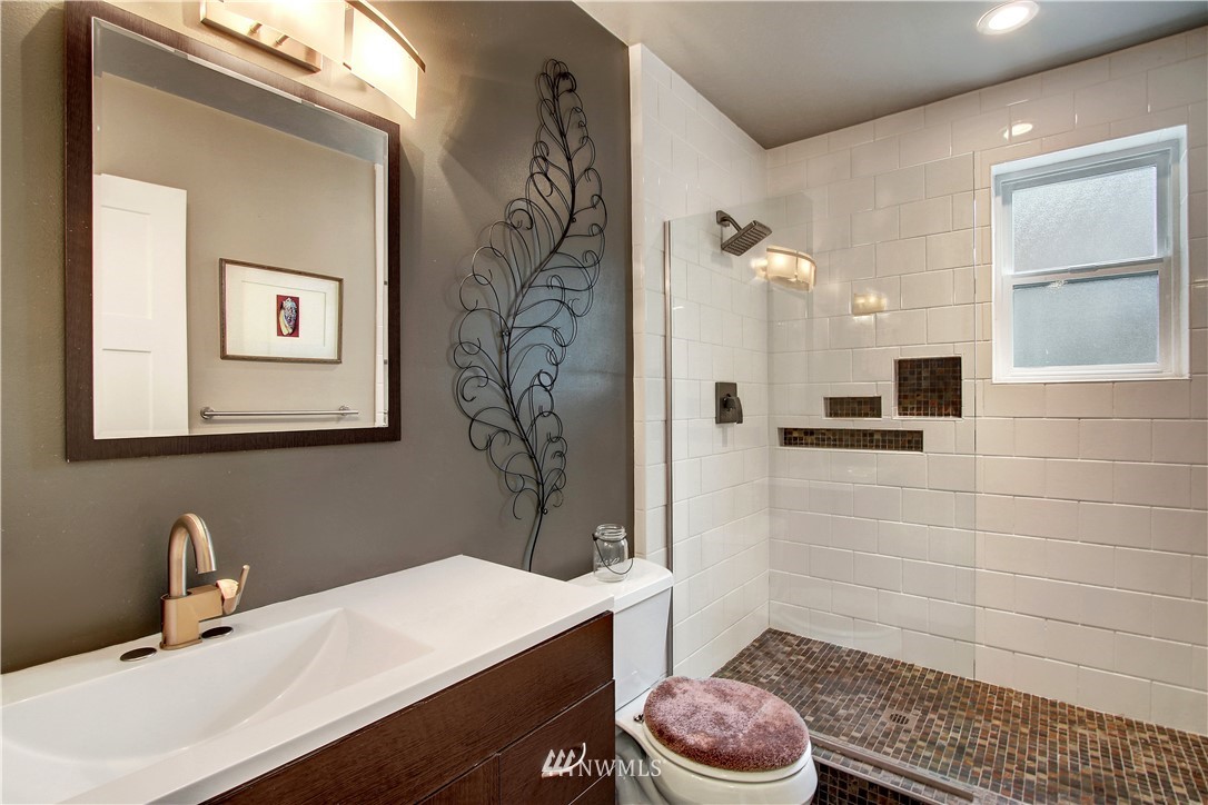 20705 11th Drive Southeast Bothell, WA 98012 - Photo 14 of 19 Gallery Image 14