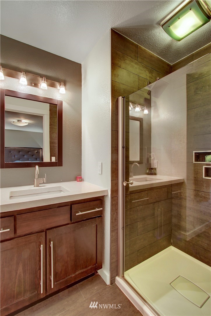 20705 11th Drive Southeast Bothell, WA 98012 - Photo 8 of 19 Gallery Image 8