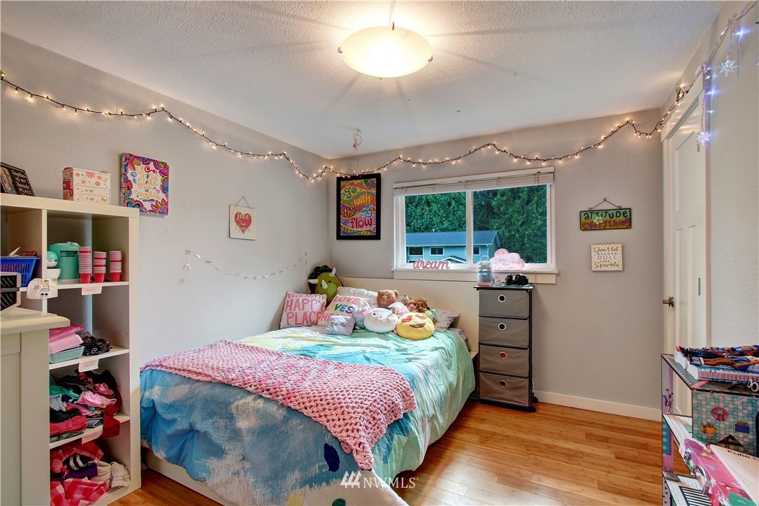 20705 11th Drive Southeast Bothell, WA 98012 - Photo 9 of 19 Gallery Image 9