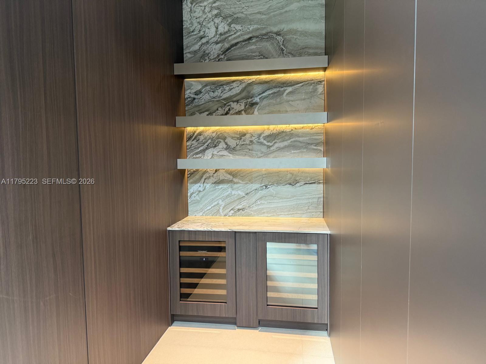 125 Southwest 29th Road Miami, FL 33129 - Photo 9 of 45