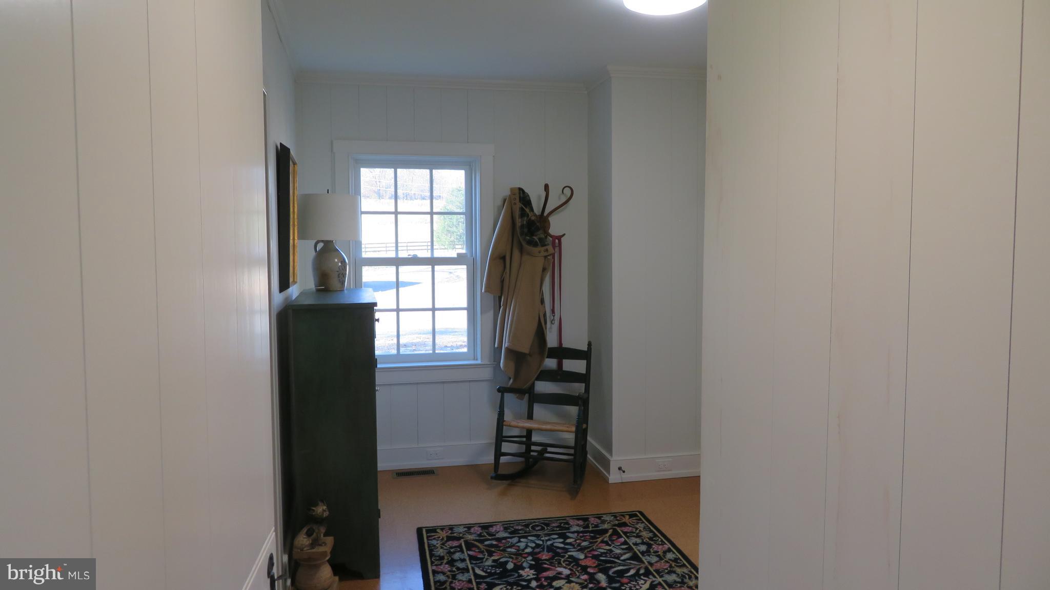 62 Hope Hill Road Castleton, VA 22716 - Photo 22 of 80 mud room