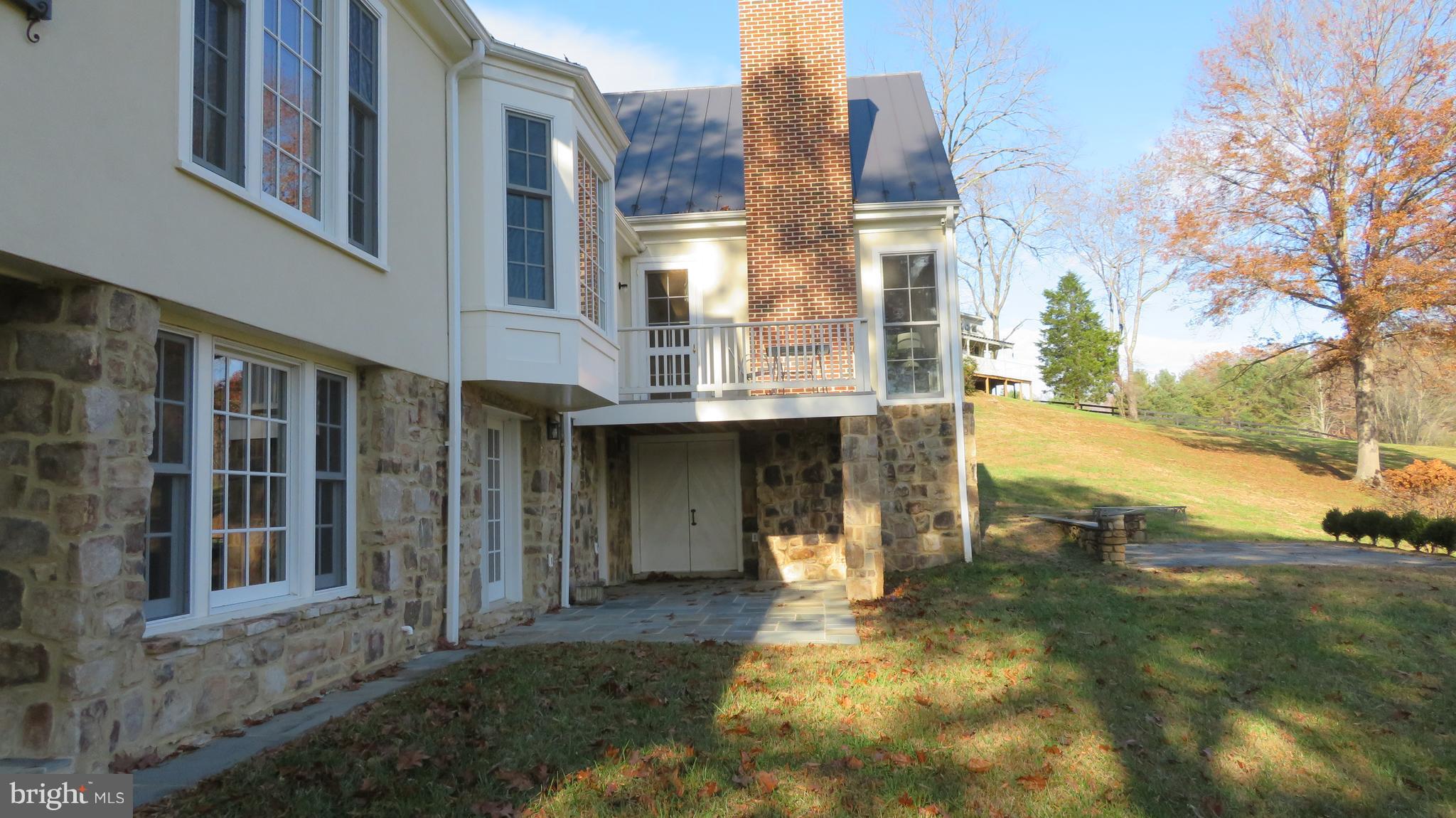 62 Hope Hill Road Castleton, VA 22716 - Photo 53 of 80 back facade