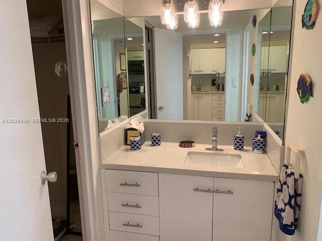100 Lincoln Road, Unit 1545 Miami Beach, FL 33139 - Photo 10 of 16 Gallery Image 10