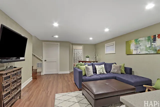 $500,000 | 775 White Pine Circle, Lake In The Hills, IL 60156