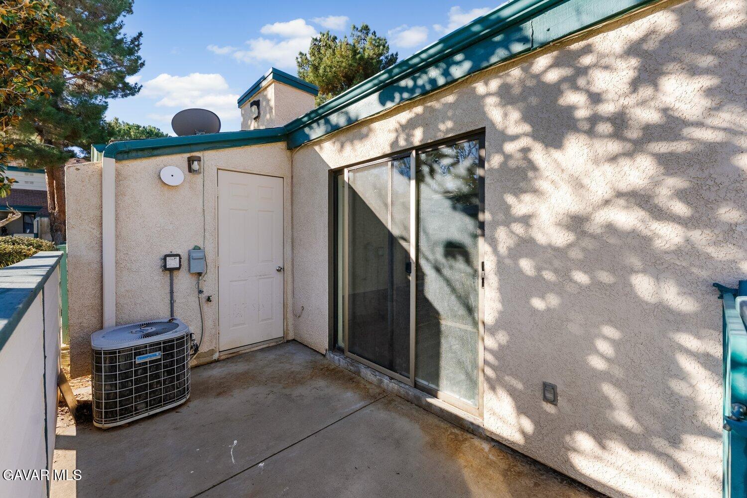 44526 15th Street East, Unit 4 Lancaster, CA 93535 - Photo 38 of 52 a view of outdoor space and deck