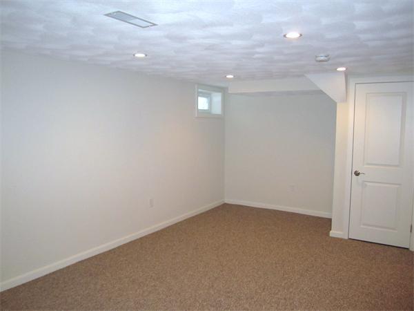 28 Elm Road Westford, MA 01886 - Photo 17 of 29 Gallery Image 17