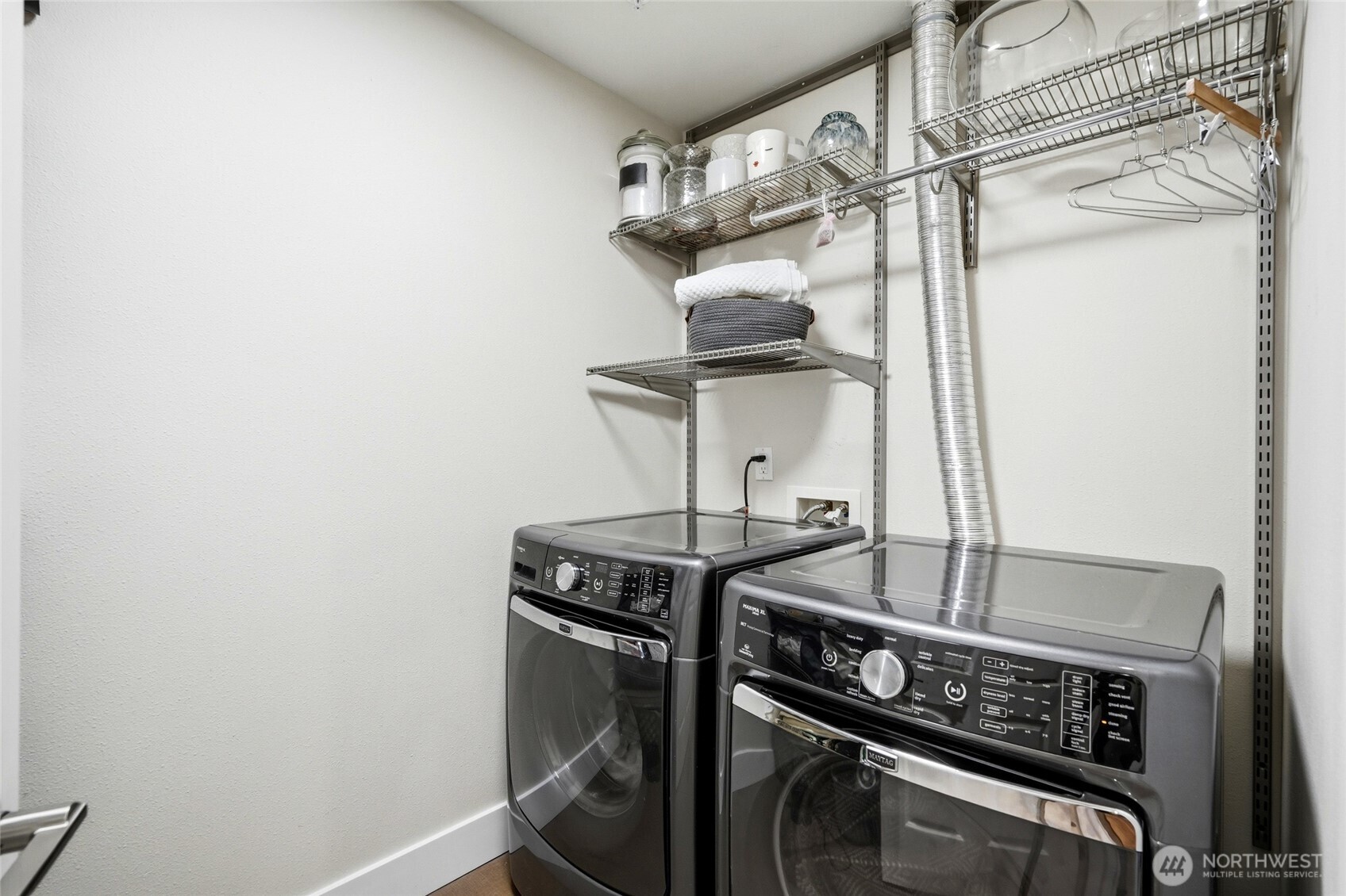 17432 Bothell Way Northeast, Unit B307 Bothell, WA 98011 - Photo 19 of 34