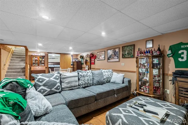 $275,000 | 465 Sycamore Drive, Ste. Genevieve, MO 63670