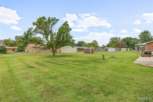 $275,000 | 465 Sycamore Drive, Ste. Genevieve, MO 63670