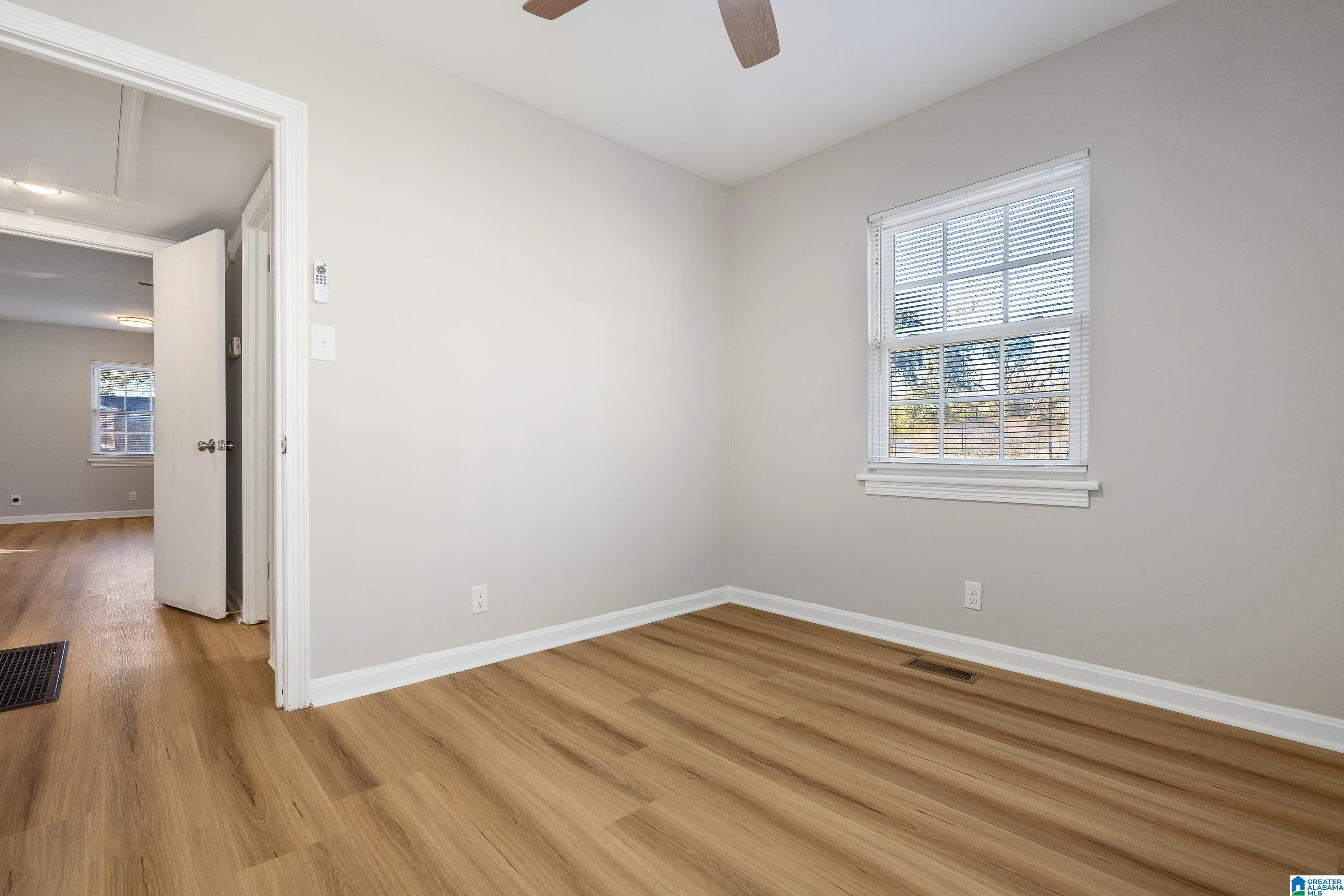 1345 Mims Street Southwest Birmingham, AL 35211 - Photo 17 of 25