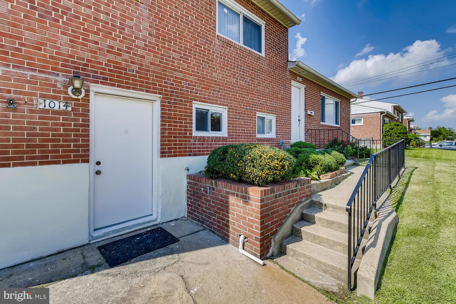 1014 Southridge Road Baltimore, MD 21228 - Photo 1 of 28
