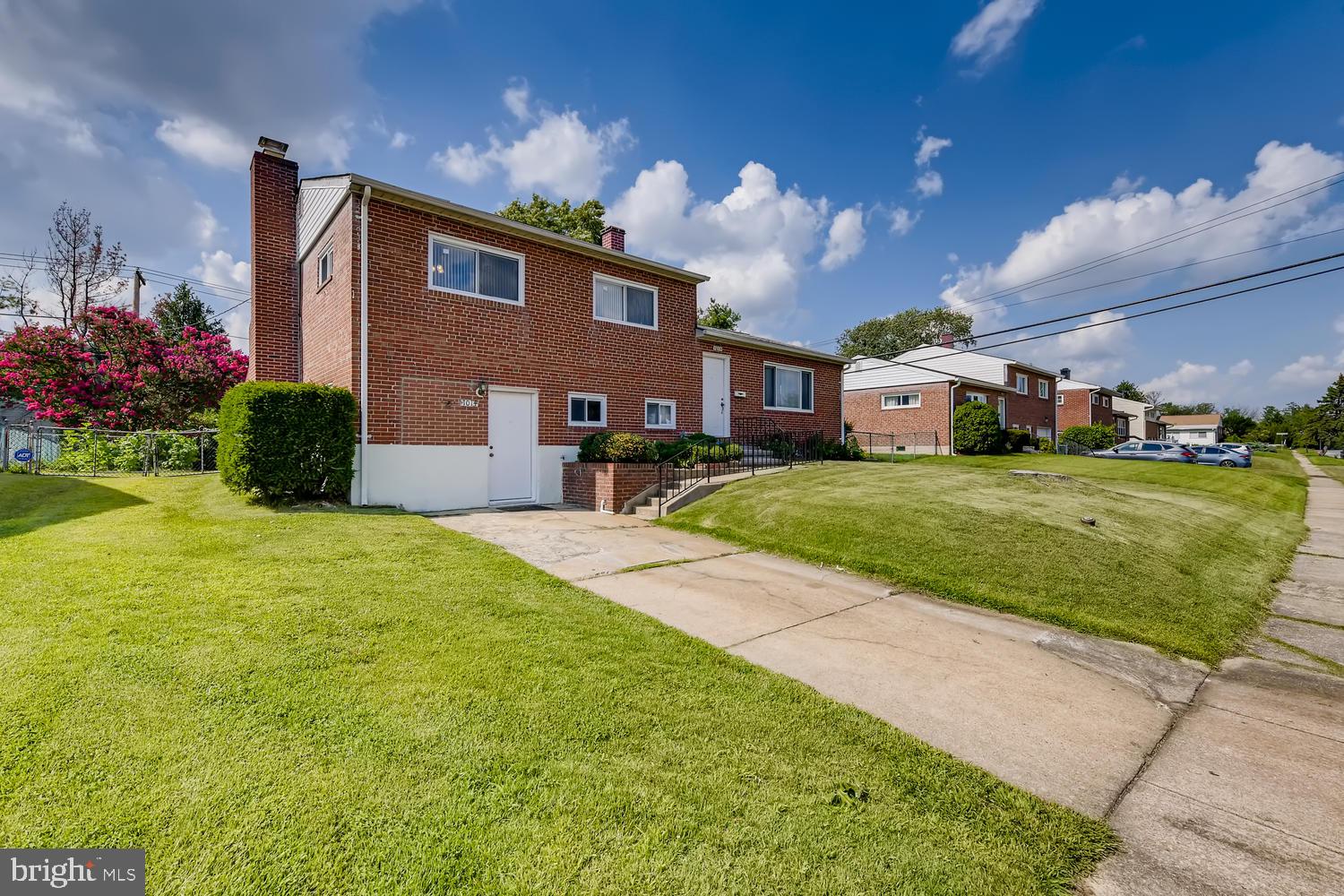1014 Southridge Road Baltimore, MD 21228 - Photo 2 of 28