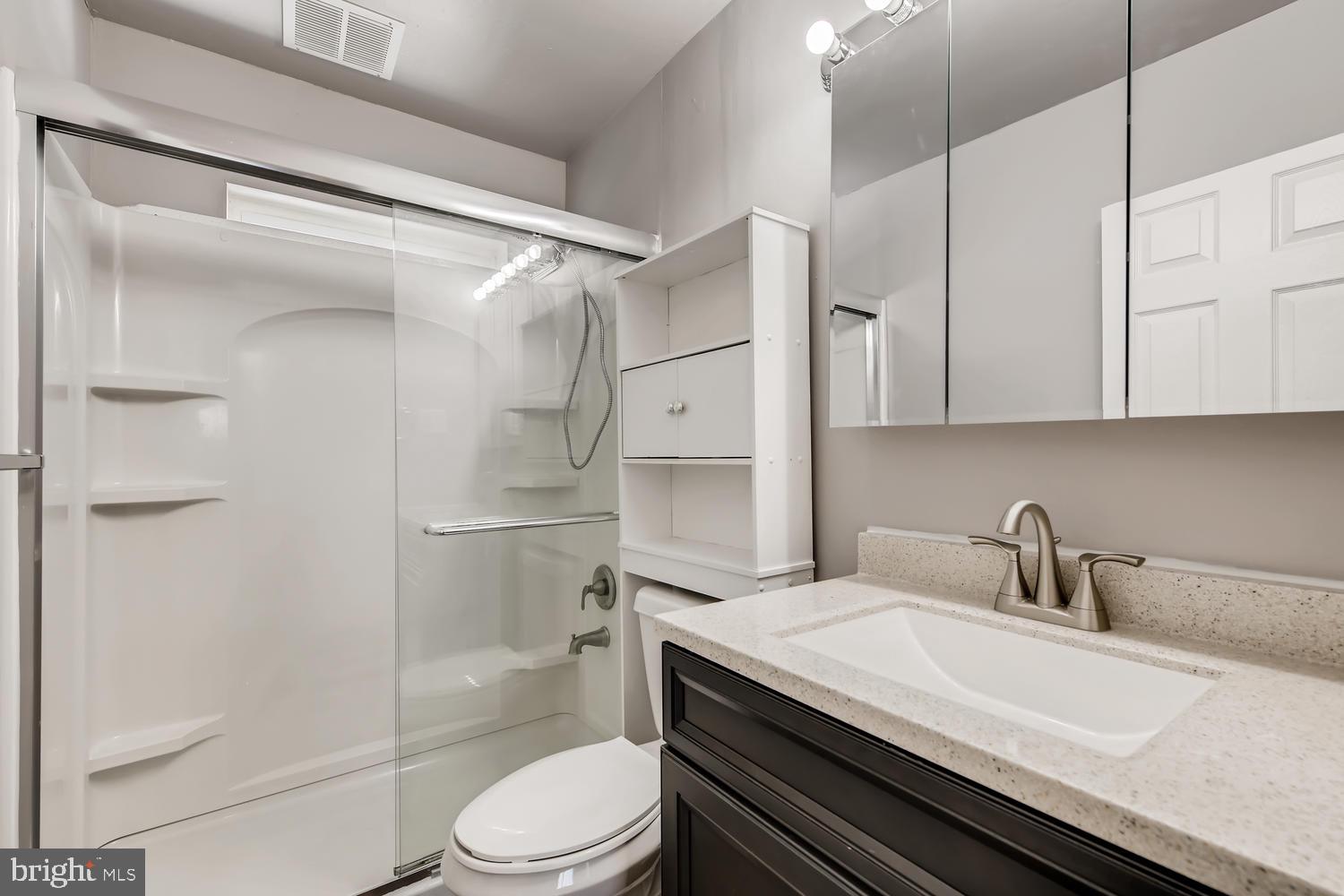 1014 Southridge Road Baltimore, MD 21228 - Photo 14 of 28