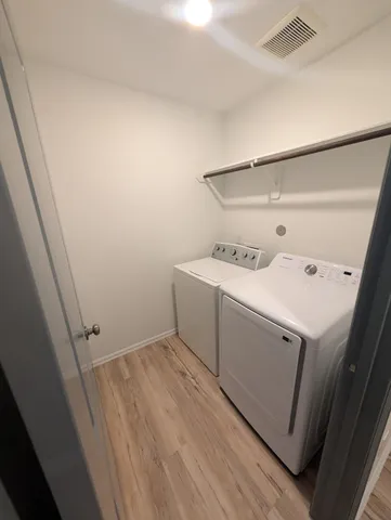 a view of walk in closet