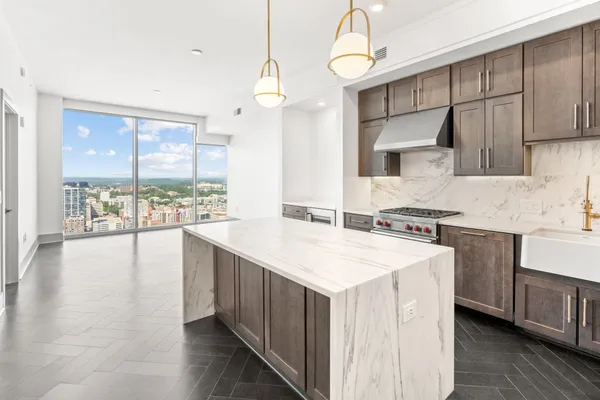 $3,850 | 1616 West End Avenue, Unit 3110, Nashville, TN 37203