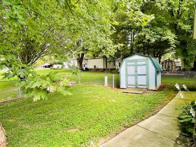 289 Bubble Loo Road Cloverdale, IN 46120 - Photo 6 of 24