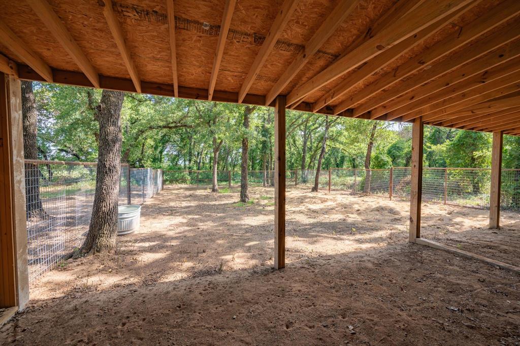 923 Natty Flat Road Lipan, TX 76462 - Photo 9 of 40