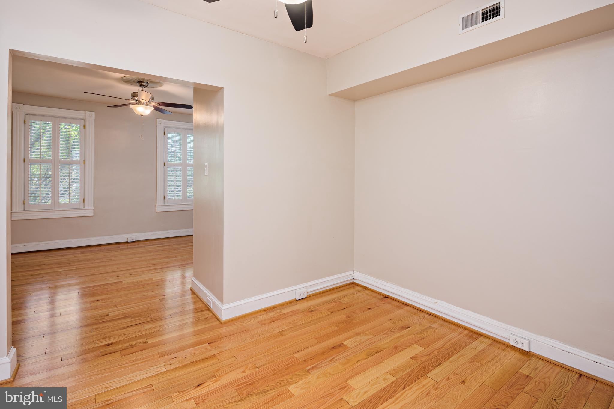 3408 Elliott Street Baltimore, MD 21224 - Photo 19 of 40 Enter the owners suite with 'bonus' area