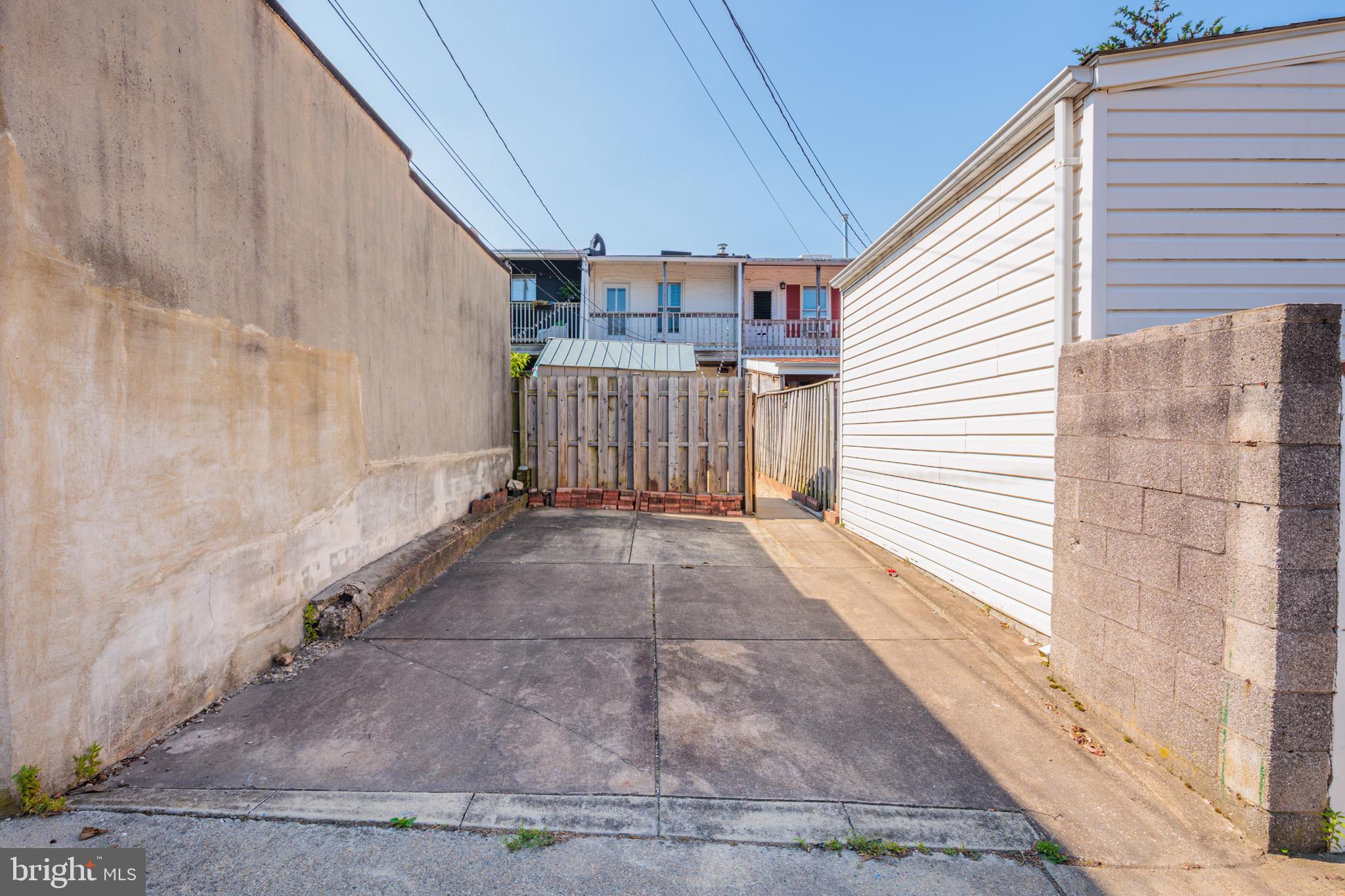3408 Elliott Street Baltimore, MD 21224 - Photo 39 of 40 Parking is a breeze