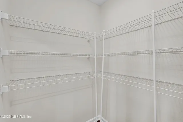 $2,000 | 1983 Pebble Point Drive, Green Cove Springs, FL 32043