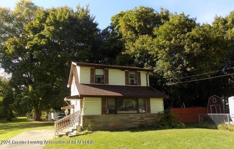 2231 Coolridge Road Holt, MI 48842 - Photo 1 of 7 20231009221809503272000000-o