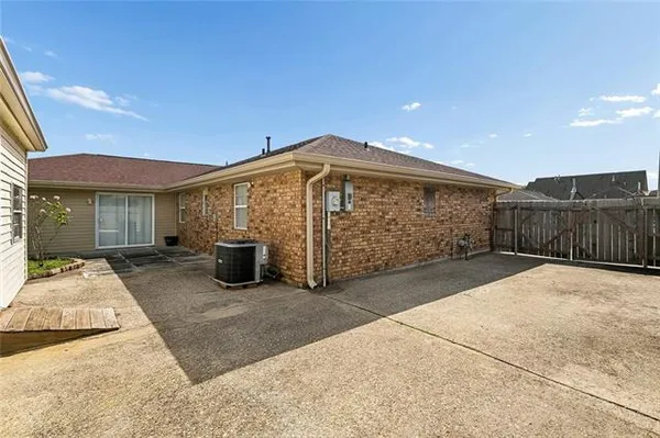 $248,900 | 2212 Fable Street, Meraux, LA 70075
