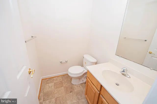 $1,695 | 420 Parkview Court, Unit F, Salisbury, MD 21804