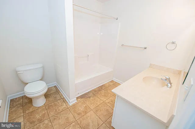 $1,695 | 420 Parkview Court, Unit F, Salisbury, MD 21804