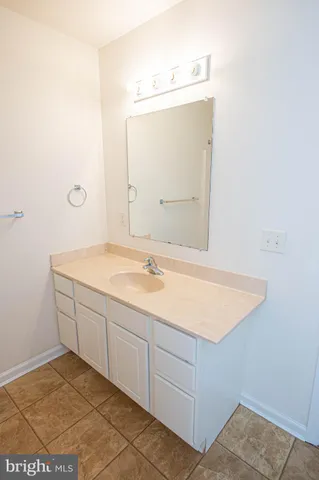 $1,695 | 420 Parkview Court, Unit F, Salisbury, MD 21804