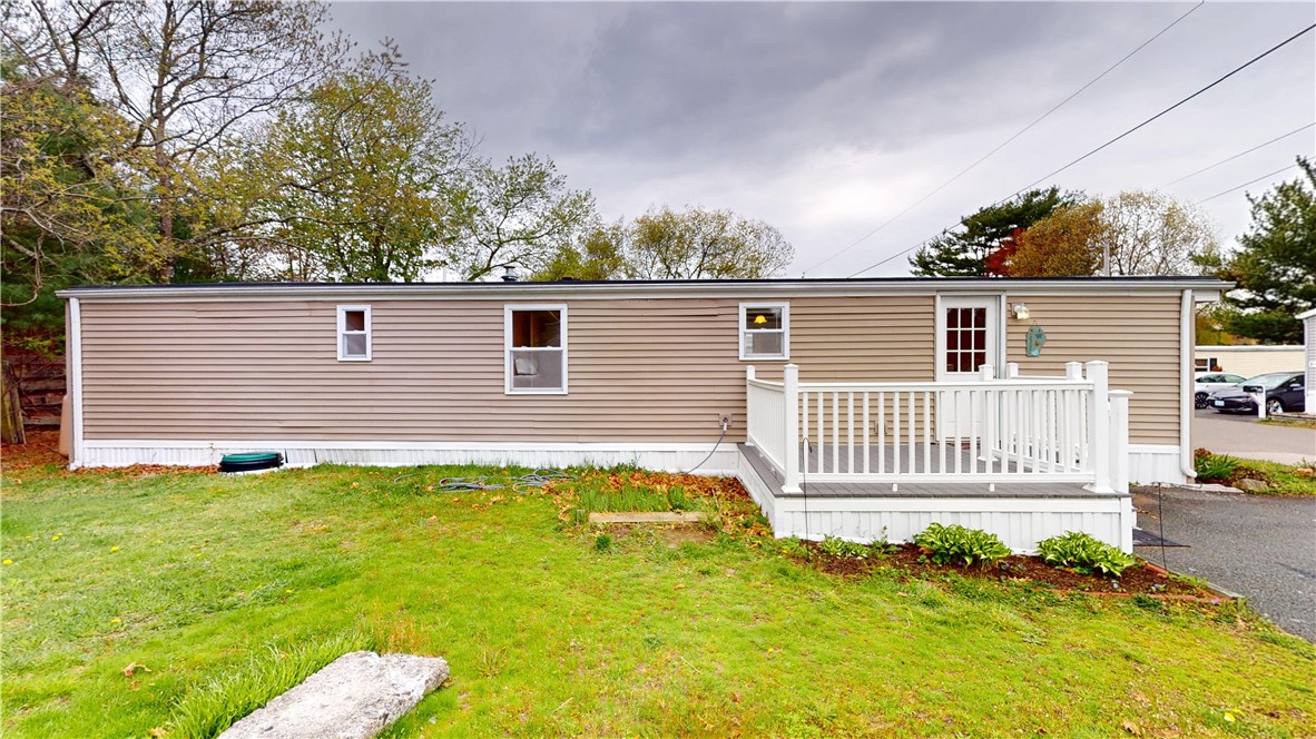 14 Krzak Road North Kingstown, RI 02852 - Photo 4 of 37