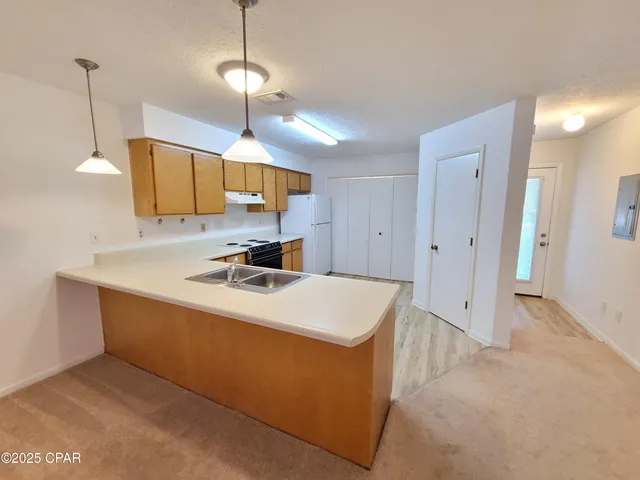 $1,450 | 2026 Baker Court, Unit 21, Panama City, FL 32401