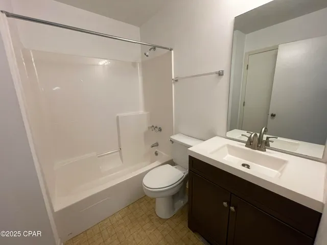 $1,450 | 2026 Baker Court, Unit 21, Panama City, FL 32401