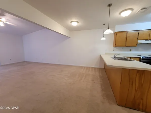 $1,400 | 2026 Baker Court, Unit 21, Panama City, FL 32401