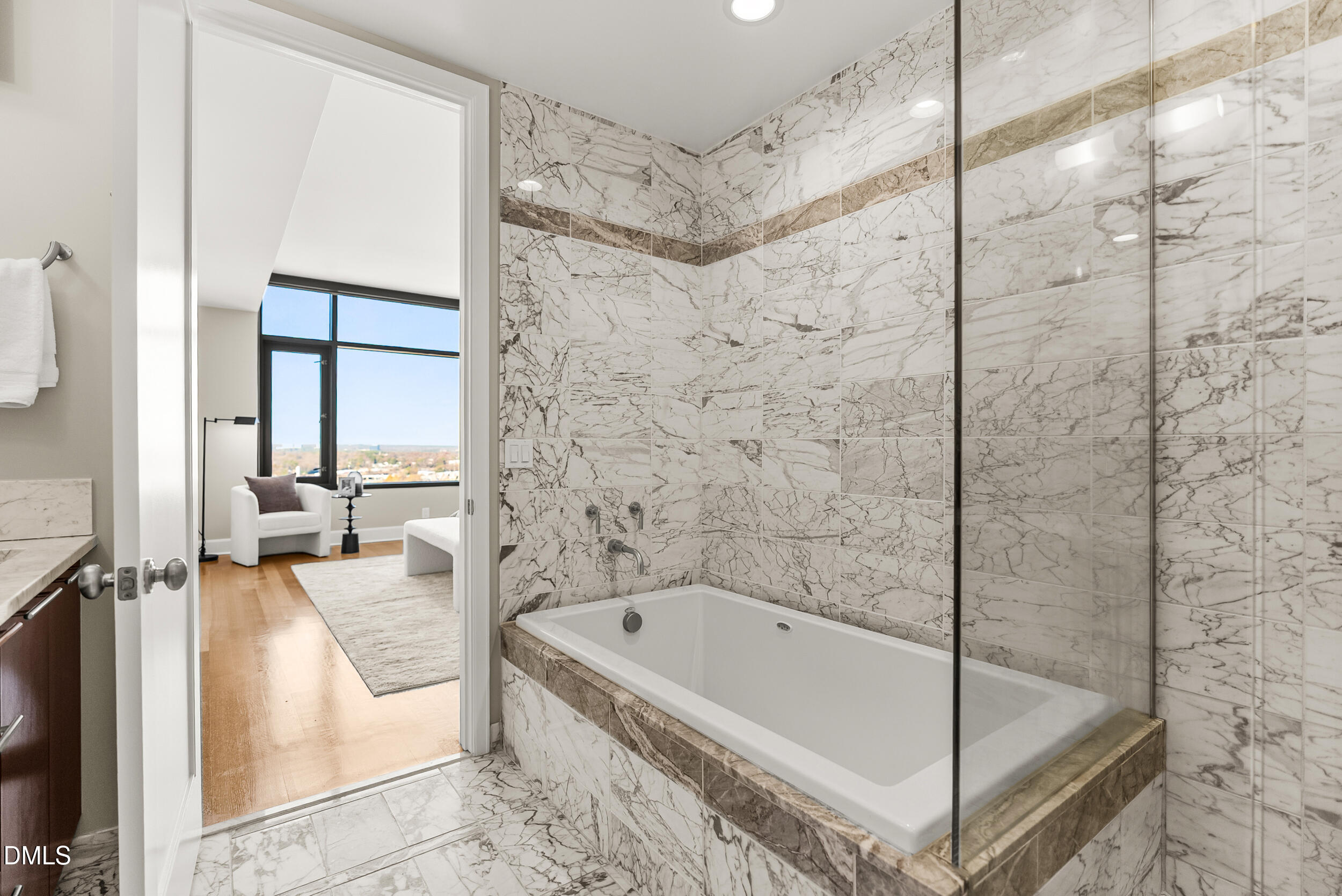 122 North Harrington Street Raleigh, NC 27603 - Photo 23 of 46 a bathroom with a tub and shower